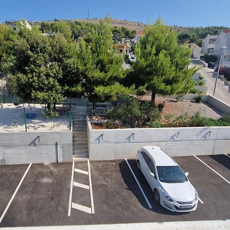 Apartments Ilak 特罗吉尔 外观 照片